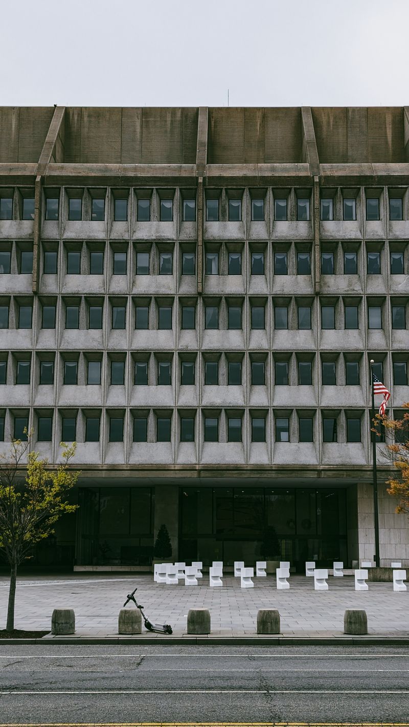 Fourth Amendment in Federal Digital Investigations — Cell Phones, Cloud Data, and Encryption